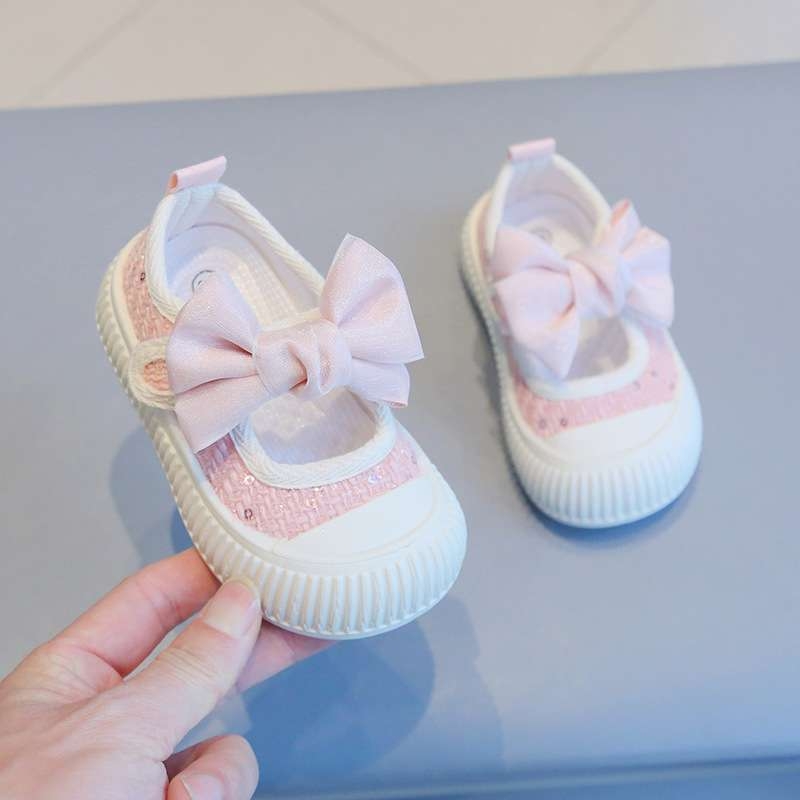 Mini lányoknak szánt totyogó cipő, légáteresztő kendervászon felsőrész, középmagas, TPR talp, 1–3 éves korosztály