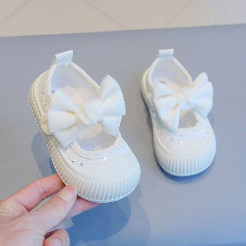 Mini lányoknak szánt totyogó cipő, légáteresztő kendervászon felsőrész, középmagas, TPR talp, 1–3 éves korosztály