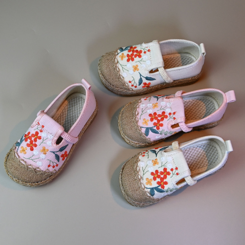 Pantofi Hanfu pentru copii, etnici cu broderie — partea superioară din cânepă, căptușeală PU, talpă din cauciuc