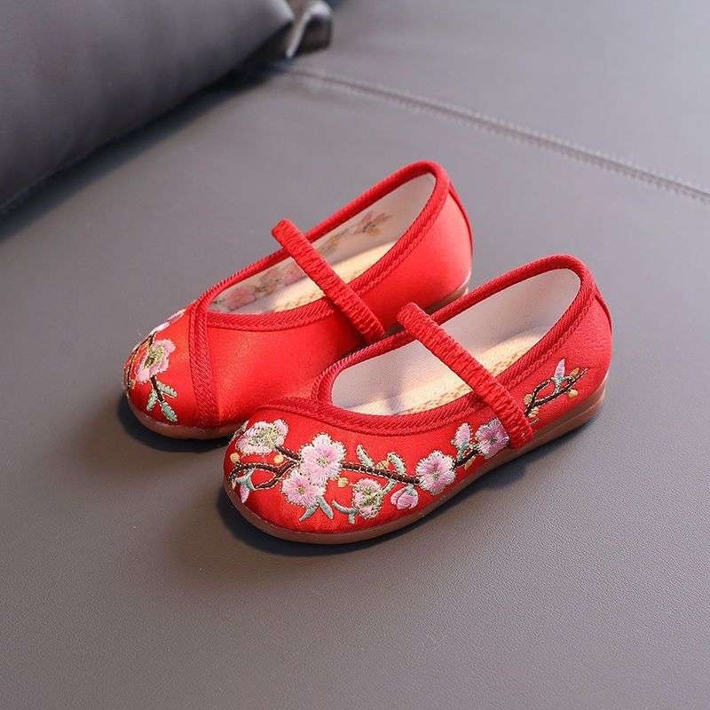Gyerekeknek szánt vászon cipő kínai stílusban, kerek orr, pamut felsőrész, gumi talp, középmagasságú, csatolással záródó