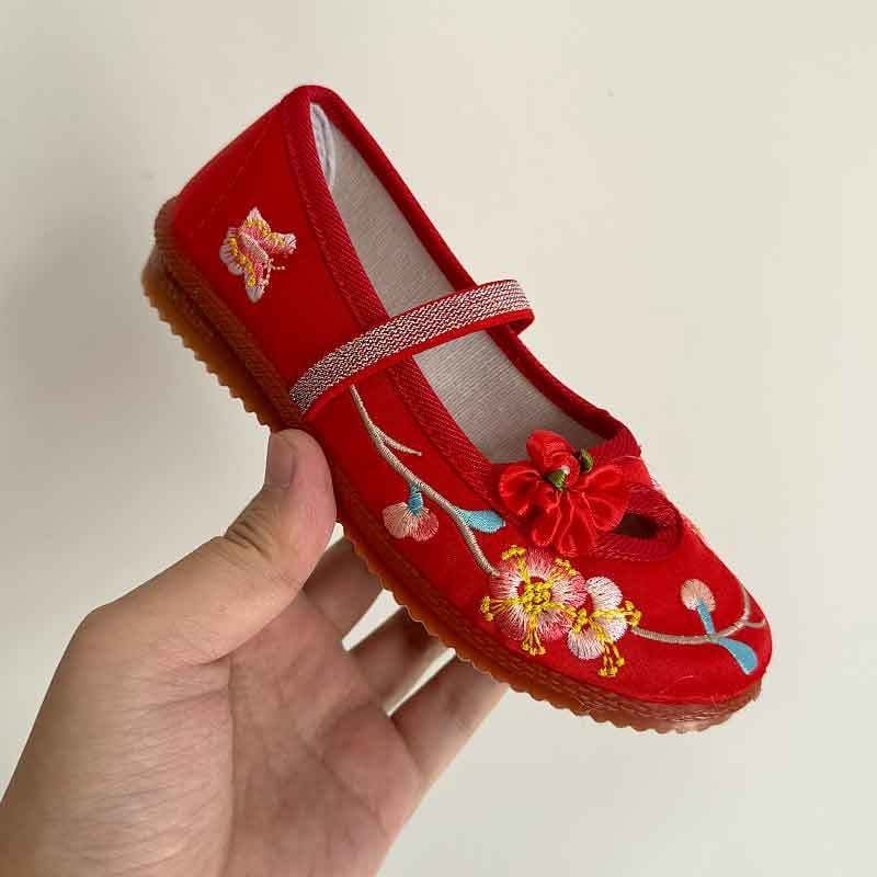 Gyerekeknek szánt vászon cipő kínai stílusban, kerek orr, pamut felsőrész, gumi talp, középmagasságú, csatolással záródó