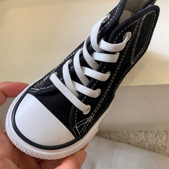 Gyerekeknek készült vászon magas talpú tornacipő tavasszal-őszre — felső rész: vászon, magas szár, gumitalp, Velcro zárás, belső talp műbőr