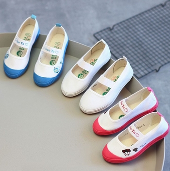 Pantofi de dans pentru copii – partea superioară din pânză, talpă din cauciuc, talpă joasă, PU branț, închidere cu bandă elastică