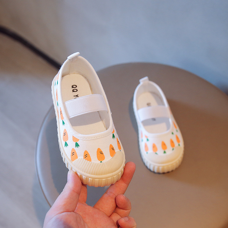Gyerekeknek készült vászon sneakers, koreai stílus, karikatúra nyomtatás, vékony talp, elasztikus pánt, textil talpbetét