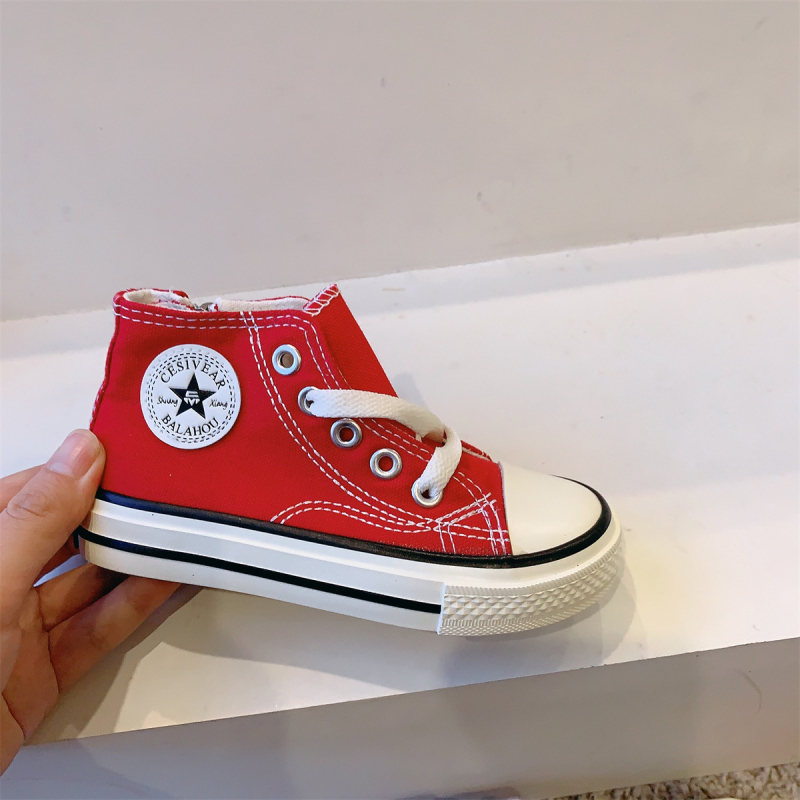 Gyerekeknek való vászon magas szárú sportcipő oldalsó cipzárral, gumírozott talppal, mindennapi uniszex stílus