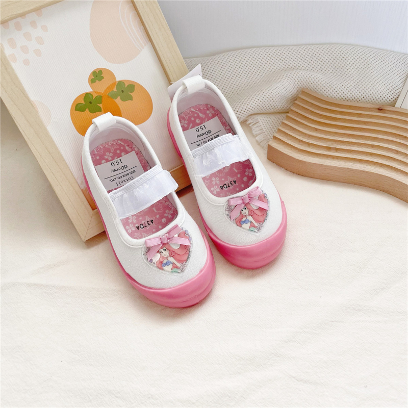 C&D proljetne dječje platnene tenisice s mekanom sole, slip-on za vrtić, s cartoon motivom, 15–19 cm