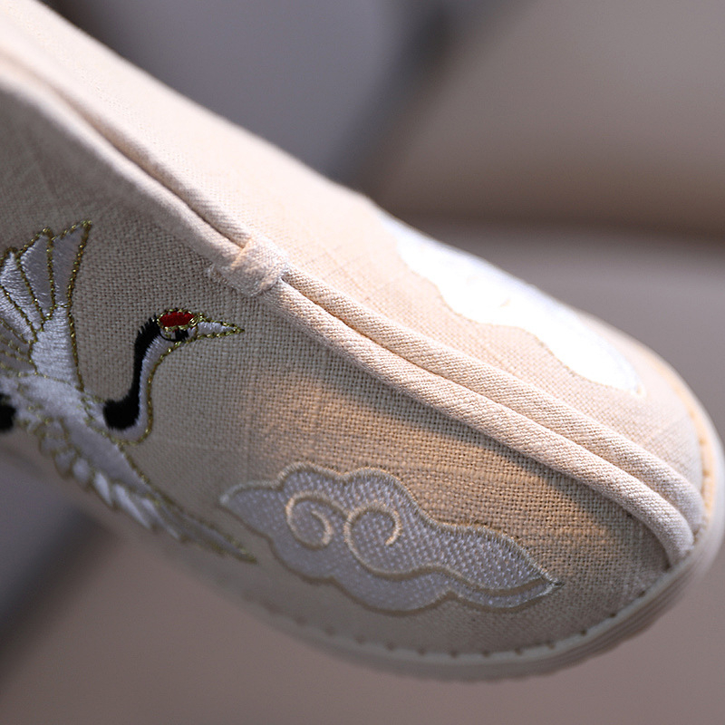 Gyerekek meleg pamut belső papucs Crane hímzéssel, gumitalppal, vastag téli kivitelben, uniszex etnikus Hanfu-stílusban.