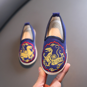 Férfiaknak etnikus stílusú hagyományos vászoncipő hímzéssel — felsőrész vászon, talp gumi, lélegző és könnyű