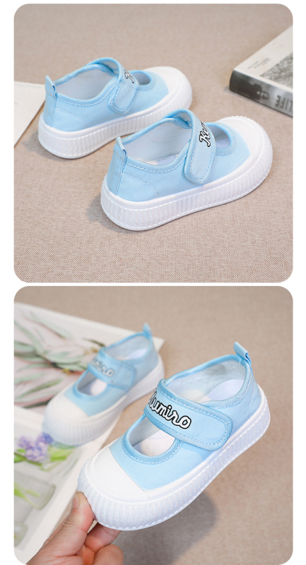 Lányoknak készült vászoncipő – alacsony felsőrész, Velcro-zár, gumírozott talp, lélegző, egységes mintázat