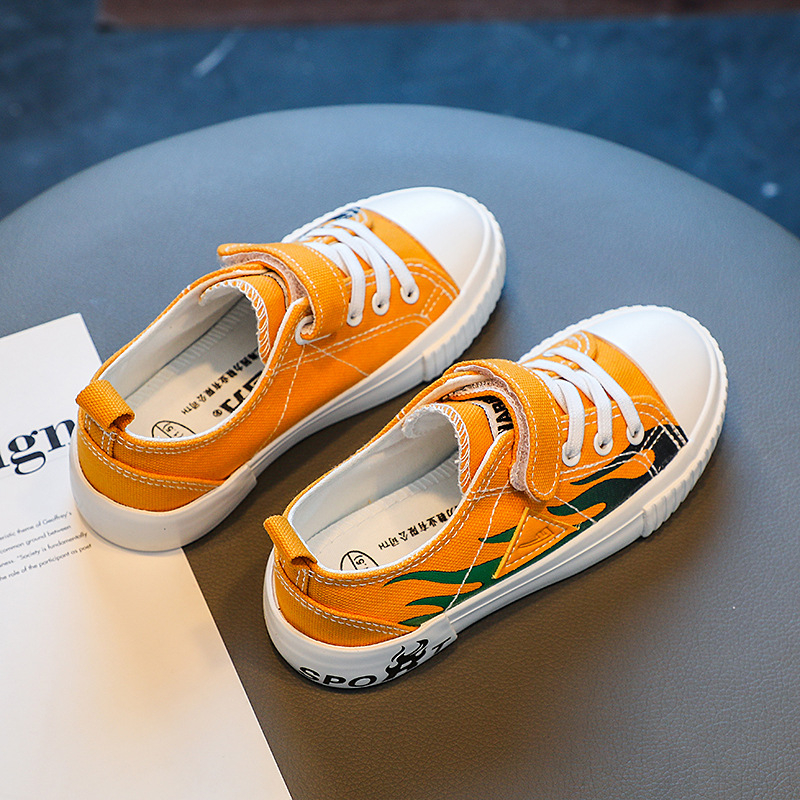 Gyermekek vászon alacsony szárú cipő fiúknak és lányoknak — mindennapi sportcipő, tavasz 2023; felső rész: vászon; stílus: szabadidő; eredet: Wenzhou, Zhejiang