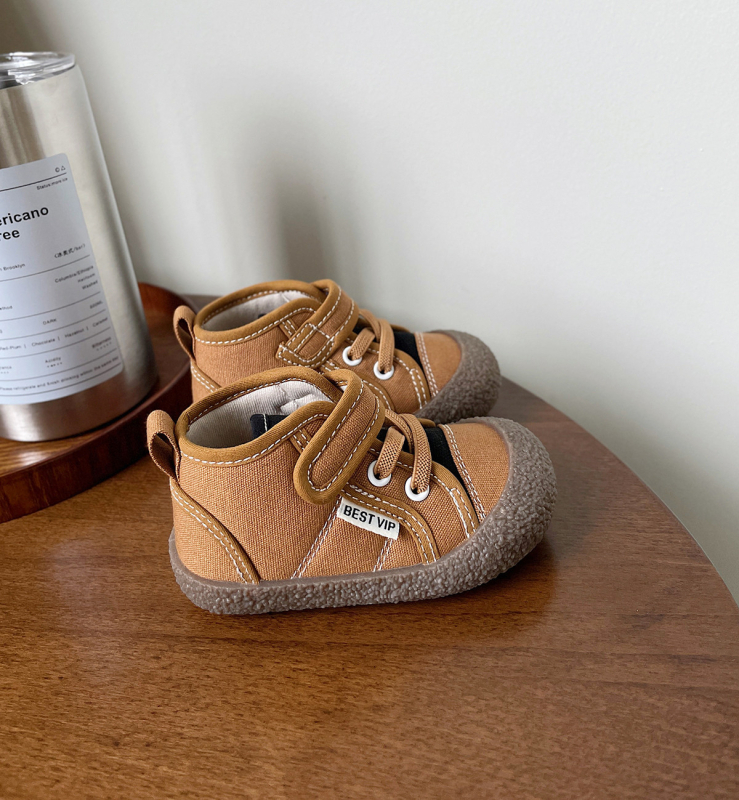 Platnene tenisice za bebe – visok gornji dio, s Velcro zatvaračem, prozračne, za 12–36 mjeseci