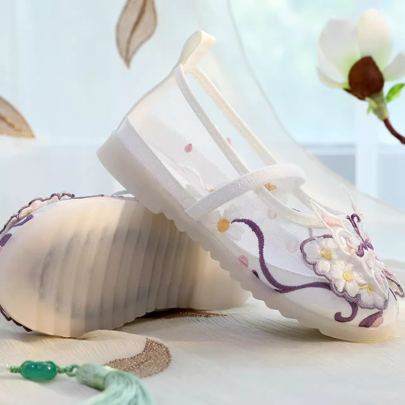 Tüdrukute Hanfu jalanõud, tikitud etnilise stiiliga, ülemine osa puuvillane, tallad veise kõõluse materjaliga, 2025 kevad