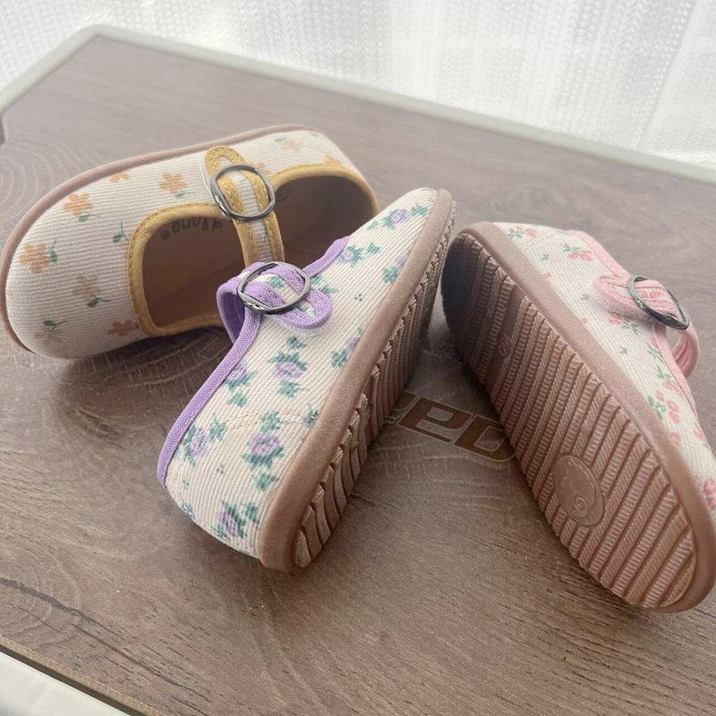 Dječje tenisice za djevojčice 1–3 godine, za unutarnju upotrebu, kanvas s corduroy gornjim dijelom i floralnim uzorkom, Velcro kopčanje, niski kroj, četvrtasti vrh, mekan potplat protiv klizanja
