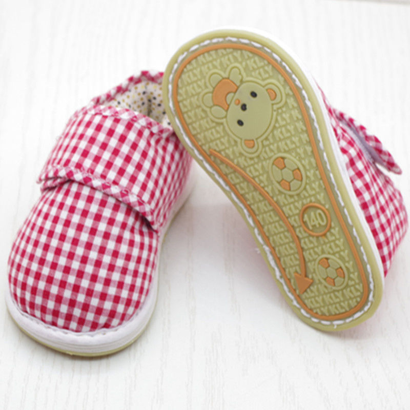 Pantofi de bebeluși cu cap de tigru – din bumbac, cu mai multe straturi, calzi și moi, talpă textilă, pentru copii 1–3 ani, stil chinezesc, toamnă 2024
