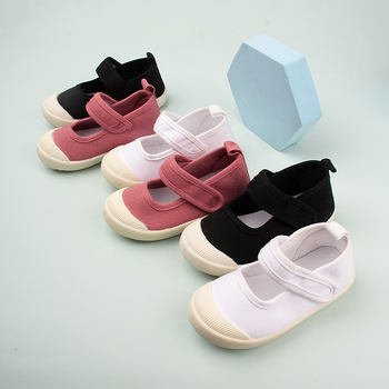 Detské plátené tenisky s Velcro - uzavretá špička, nízky strih, plátenný vrch, TPR podrážka