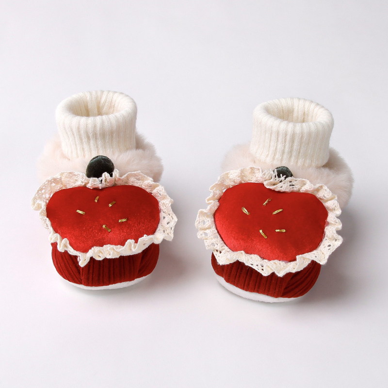 Baba Pamut Téli Beltéri Cipő Velúr Bélés (Uniszex, Vastagított, Csúszásmentes, PVC Talp)