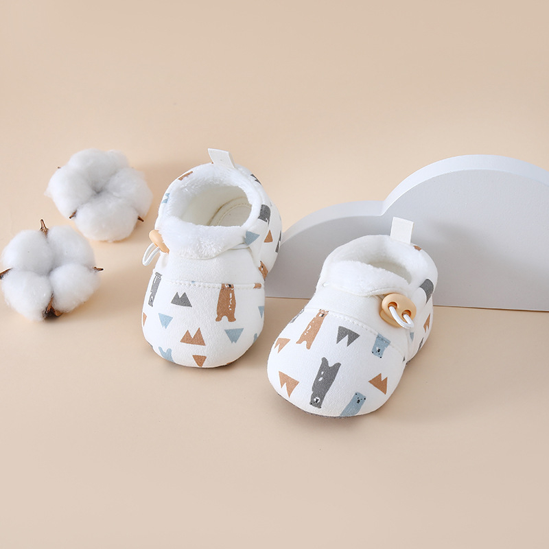 Gyerek téli cipő - uniszex, textil felső rész, vastag meleg szigetelés, csúszásmentes talp, rugalmas zárás, 12–36 hónap