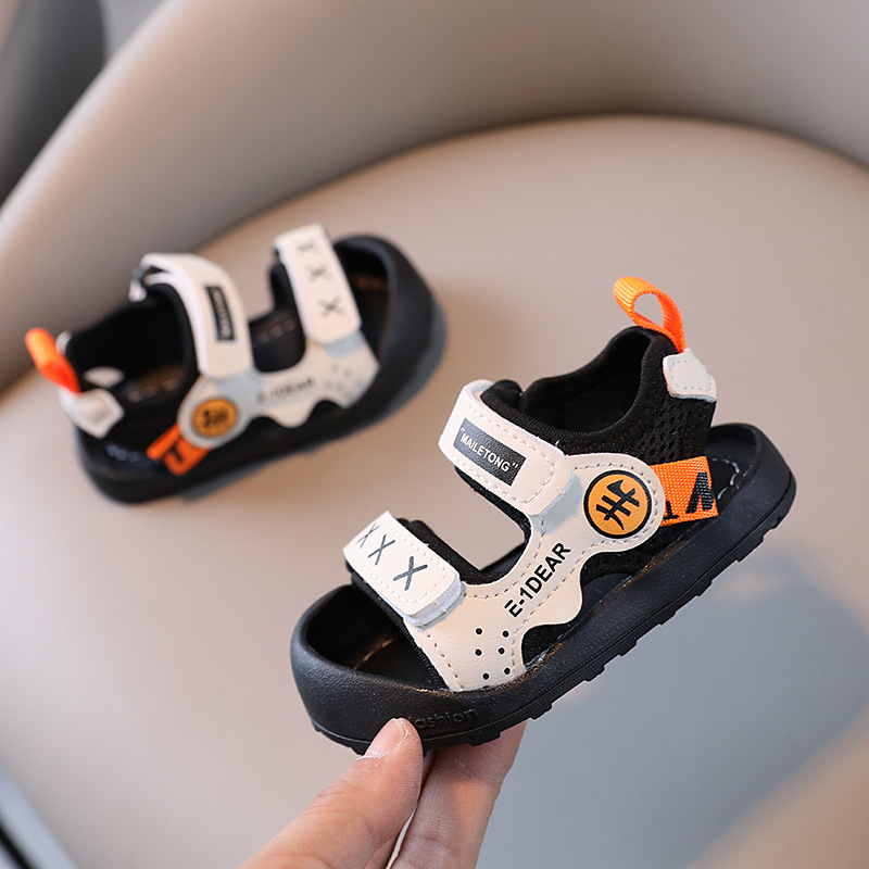 Sandale za bebe dječake za hodanje, 2026 novi model, mek pod, prozračnost, Velcro zatvarač, casual plažne sandale