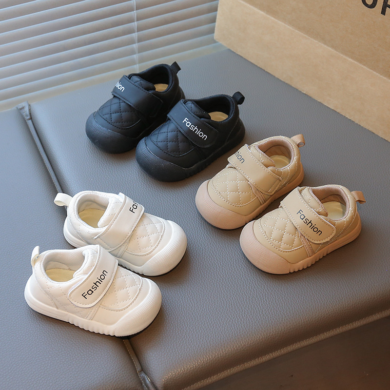 Unisex tenisice za bebe i malu djecu s mekanom potplatom i protukliznim dnom, niski kroj, Velcro zatvaranje, PU gornji dio s mrežastim uzorkom, proljeće i jesen.