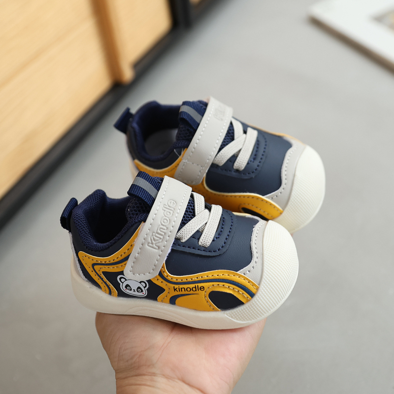 Pantofi pentru sugari cu talpă moale – antiaderapant, respirabili, rezistenți, închidere Velcro, pentru 6–36 luni
