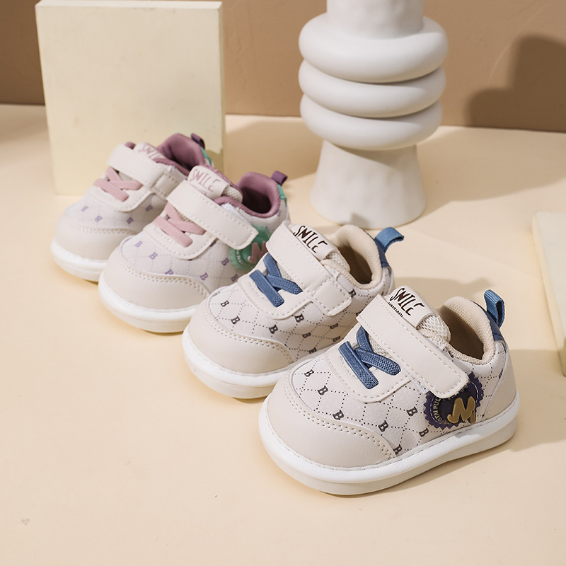 Kožne dječje tenisice za hodanje – svjetleće, mekana potplat, protuklizne, vodootporne, zatvaranje na Velcro (12–48 mjeseci)