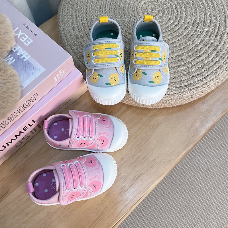 Detské plátené tenisky - priedušné, protišmykové, odolné voči opotrebeniu, so suchým zipsom, nízky strih (unisex, 12–48 mesiacov)