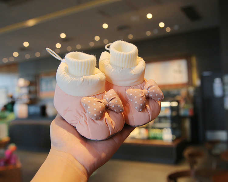 Baba zoknis cipő – vászon felsőrész, szabadidős stílus, 12–36 hónapos korosztály, uniszex