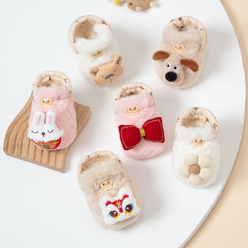 Baba zokni és cipő: felső rész – nyuszi plüss imitáció, rajzfilmszerű stílus, 6–12 hónapos, Guangxi Guilin származású
