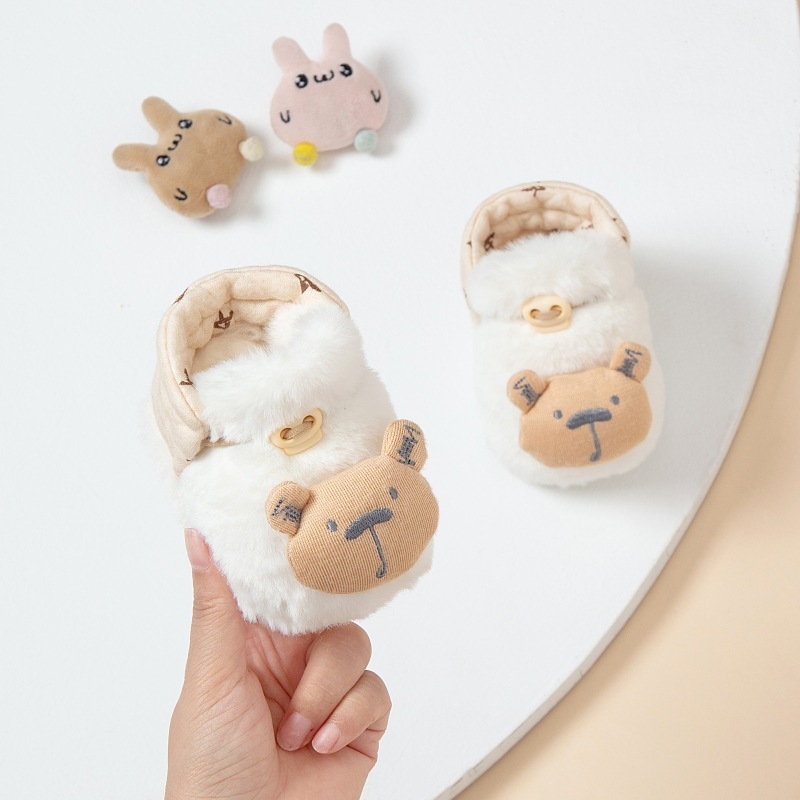 Baba zokni és cipő: felső rész – nyuszi plüss imitáció, rajzfilmszerű stílus, 6–12 hónapos, Guangxi Guilin származású