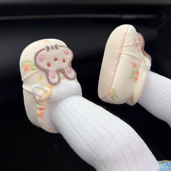 Baba első lépés cipő pamut felsőrész és pamut talp, virágos minta, elasztikus pánttal záródó