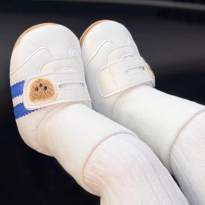 Baba cipő gumírozott talppal, 6-12 hónaposaknak, téli, csúszásmentes