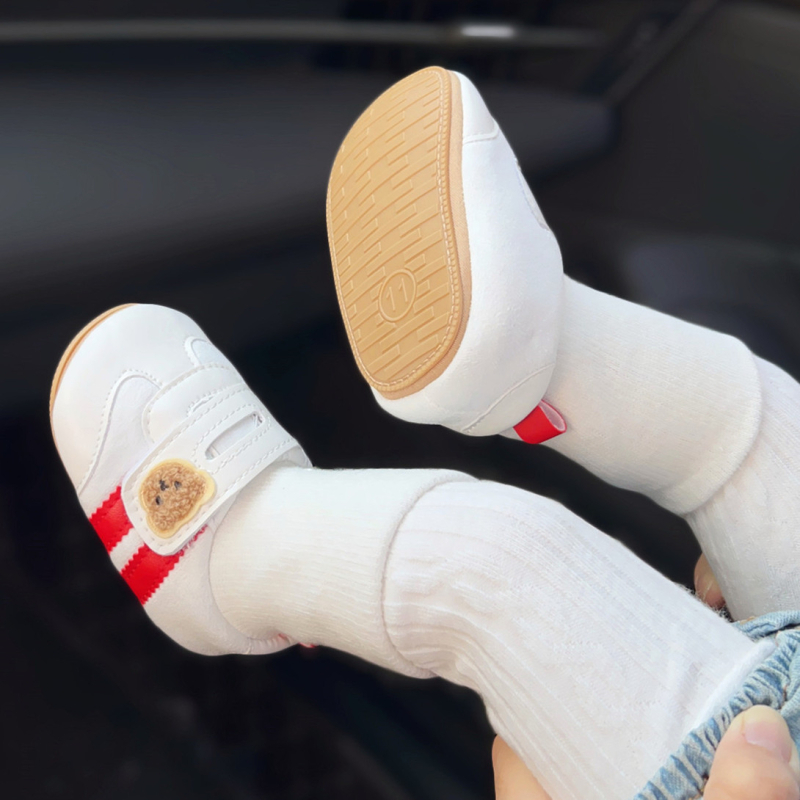 Baba cipő gumírozott talppal, 6-12 hónaposaknak, téli, csúszásmentes