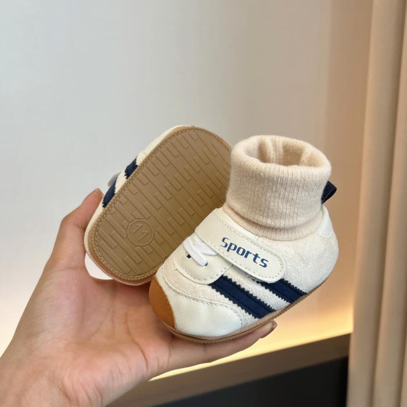 Baba cipő gumírozott talppal, 6-12 hónaposaknak, téli, csúszásmentes