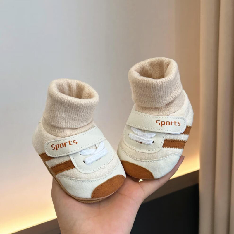 Baba cipő gumírozott talppal, 6-12 hónaposaknak, téli, csúszásmentes