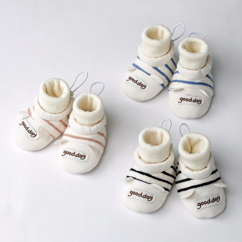 Baba zoknis cipő PVC talppal, felső pamut, csúszásmentes, lélegző, melegen tart (6-12 hónap)