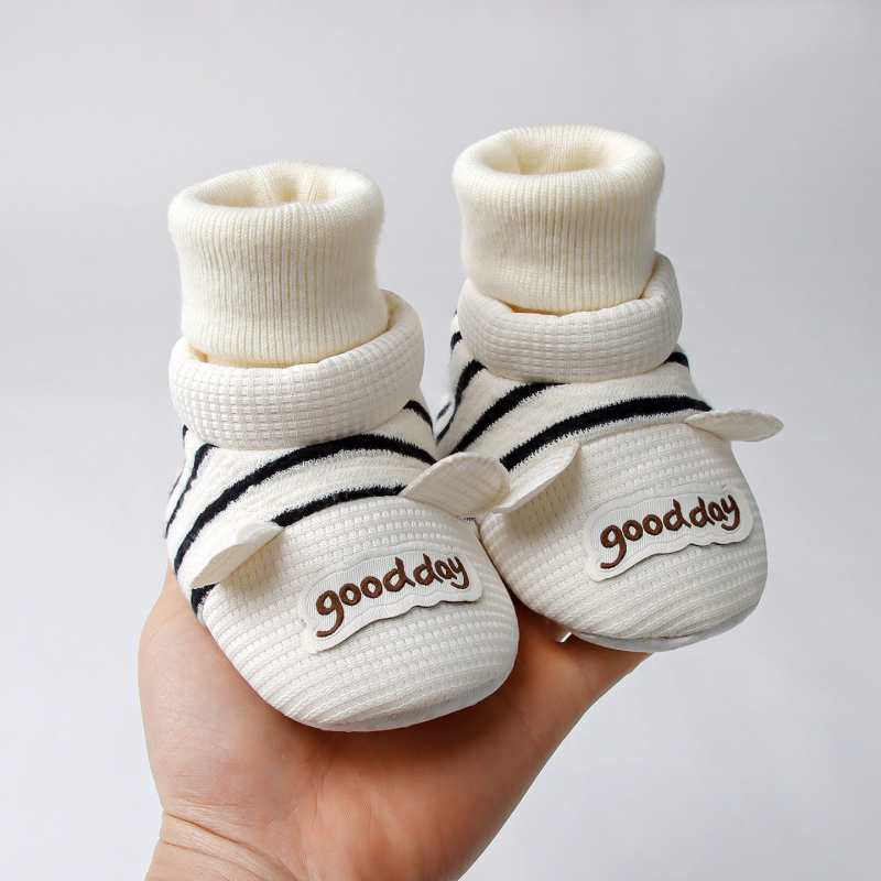 Baba zoknis cipő PVC talppal, felső pamut, csúszásmentes, lélegző, melegen tart (6-12 hónap)