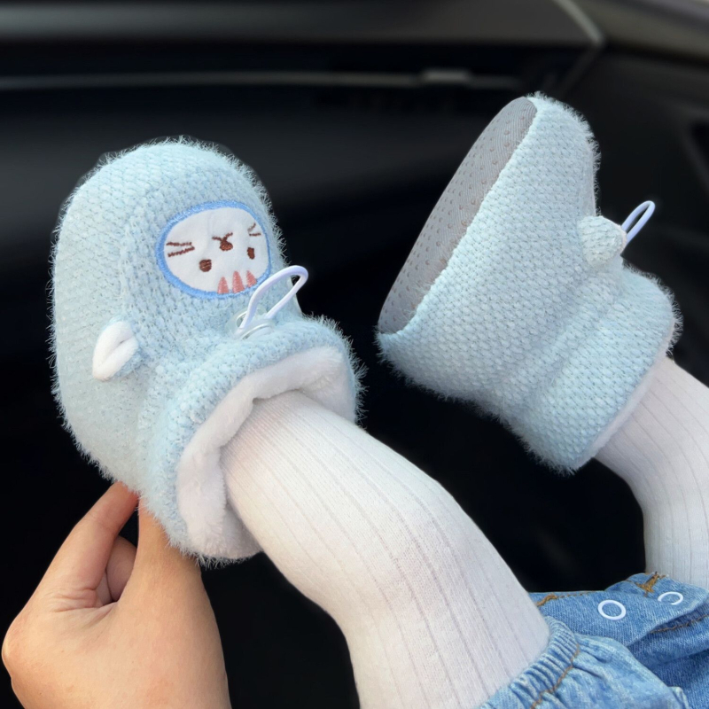 Baba pamut cipő vastag plüss béléses, csúszásmentes puha talp, lábvédelem, 6–12 hónapos korosztálynak