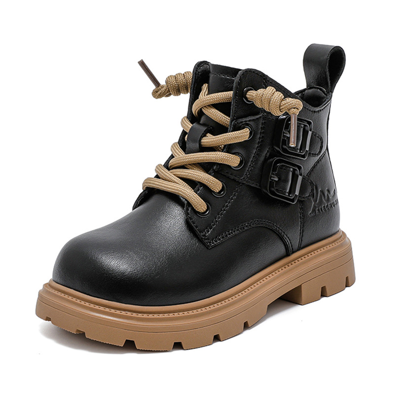 Gyerekeknek készült bőrből készült bakancs fleece belsővel, bőr felső rész, gumírozott talppal, oldalsó cipzárral, középmagasságú, 4–16 éveseknek