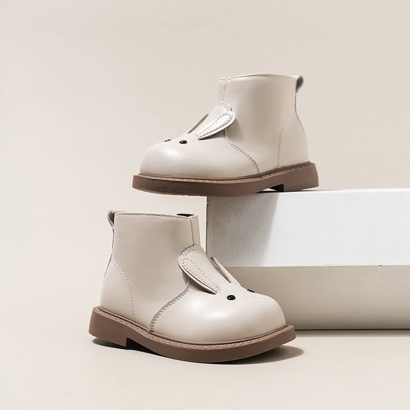 Gyerekeknek készült Martin csizma mikroszálas bőrfelsővel, oldalsó cipzárral, állatmintával, PVC talppal, meleg és csúszásmentes