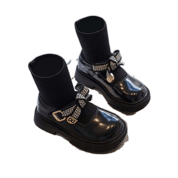 Gyerek zokniszárú csizma, Anti-slip, Felsőrész: másodlagos marhabőr, Talp: természetes gumi, 7–12 évesek számára