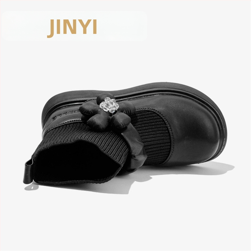 Mergaitei skirti odiniai batai, princesės stilius, dirželiai per pėdą, PU vidinis pamušalas ir įdėklas, gumos padas