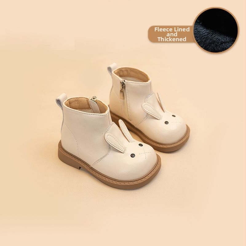 Detské snehové topánky, vrchný materiál mikrovlákno, velúrová podšívka, zapínanie na pracku, gumová podrážka, vek 1–3 rokov