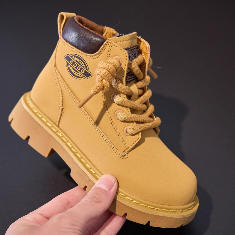 Gyerek Martin csizma valódi bőrből, gumi talppal, oldalsó cipzár, középmagas szár, uniszex, őszi-téli viselet