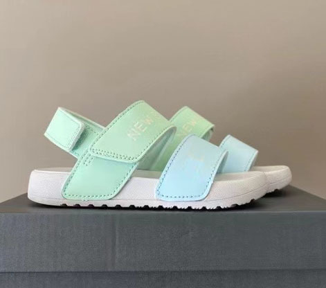 Dječje unisex sandale s Velcro trakom, korejskog stila, kožni gornji dio, gumena potplata, protuklizne