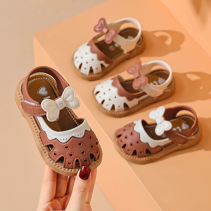 Sandale prințese pentru copii mici - partea superioară din PVC, talpa PVC, vârf rotund, închidere cu Velcro, potrivite pentru toate anotimpurile