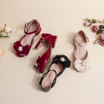 Sandale pentru copii în stil coreean cu toc înalt, vârf decorat cu fluture-floră, închidere Velcro, suprafața din piele sintetică, talpă PVC