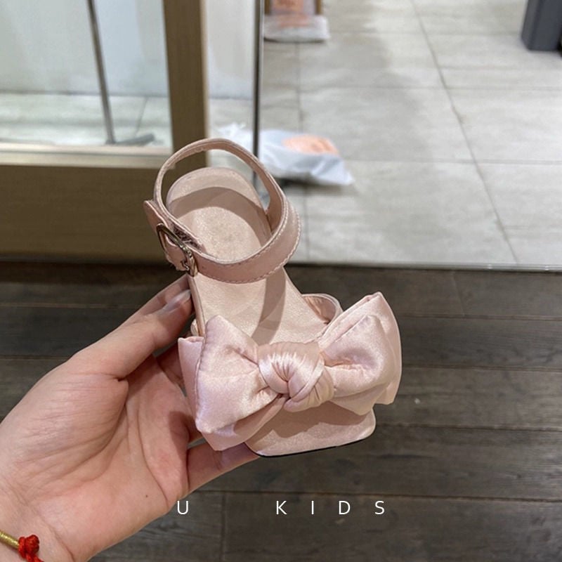 Sandale fete satinate cu fundă, Velcro - vârf drept, partea superioară din material textil, talpă din cauciuc, pentru 4-6 ani