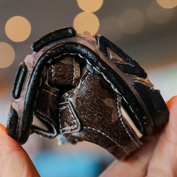 Sandale de vară pentru bebeluși, respirabile, cu închidere Velcro, partea superioară din piele Ultrafilm, model dungat, pentru vârsta 12–36 de luni, anti-derapare, rezistente la uzură