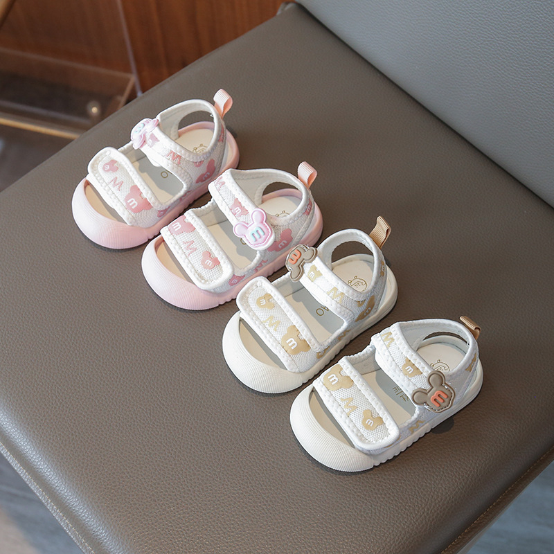 Plažne cipele za djecu 1–3 godine – gornji dio od platna, gumena potplata, Velcro zatvarač, uzorak crtani likovi, ljeto 2025