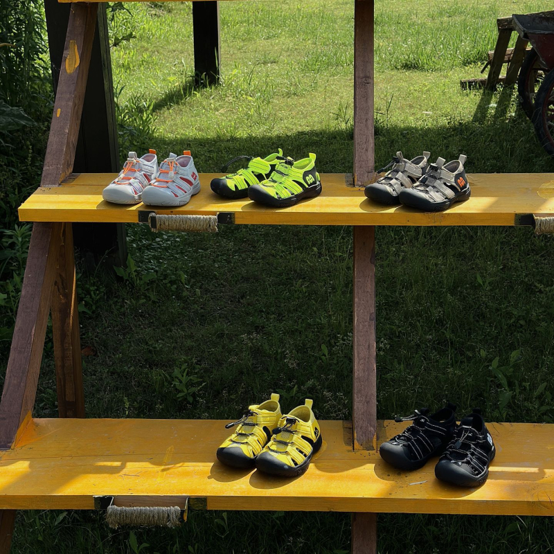 Sandale sportive pentru copii, unisex, cu degetul închis, închidere Velcro, talpă din cauciuc, partea superioară respirabilă din Lycra și fibre sintetice